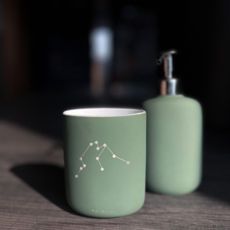 客製星座洗漱組 訂製你的生活質感 莫蘭迪色牙刷杯 洗手乳瓶 - 其他家具 - 陶 多色