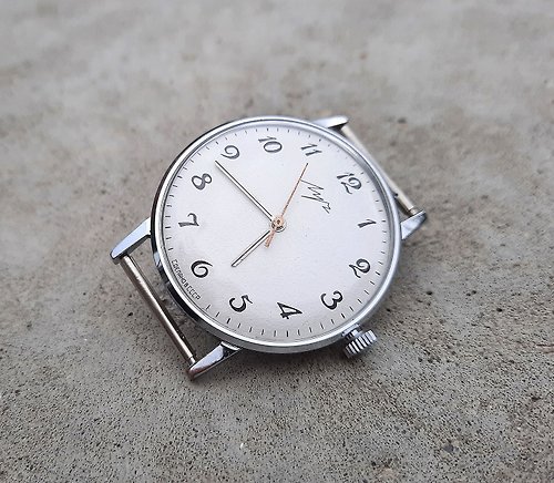 RetroRussia Luch 2209 wind up Soviet wrist watch vintage – classic white dial mens watch