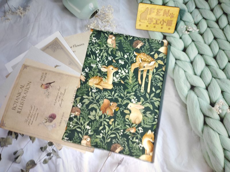 FEN手工小鋪-M系列-美國限量布系列-美國AGF森林動物布書套-精美 - 書衣/書套 - 棉．麻 