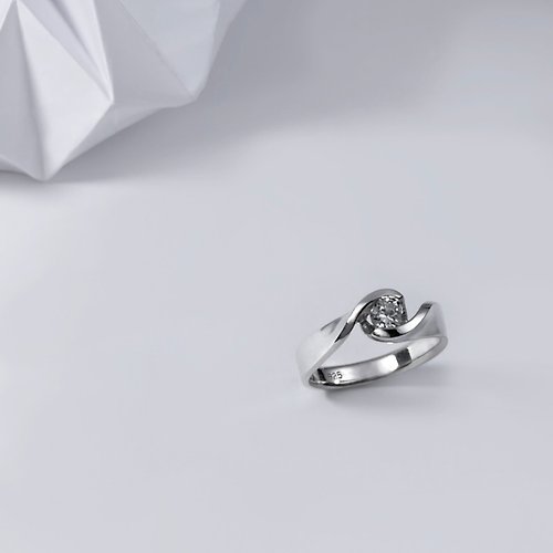 金霓工房手工銀飾 浪漫線條 擁抱 銀戒指