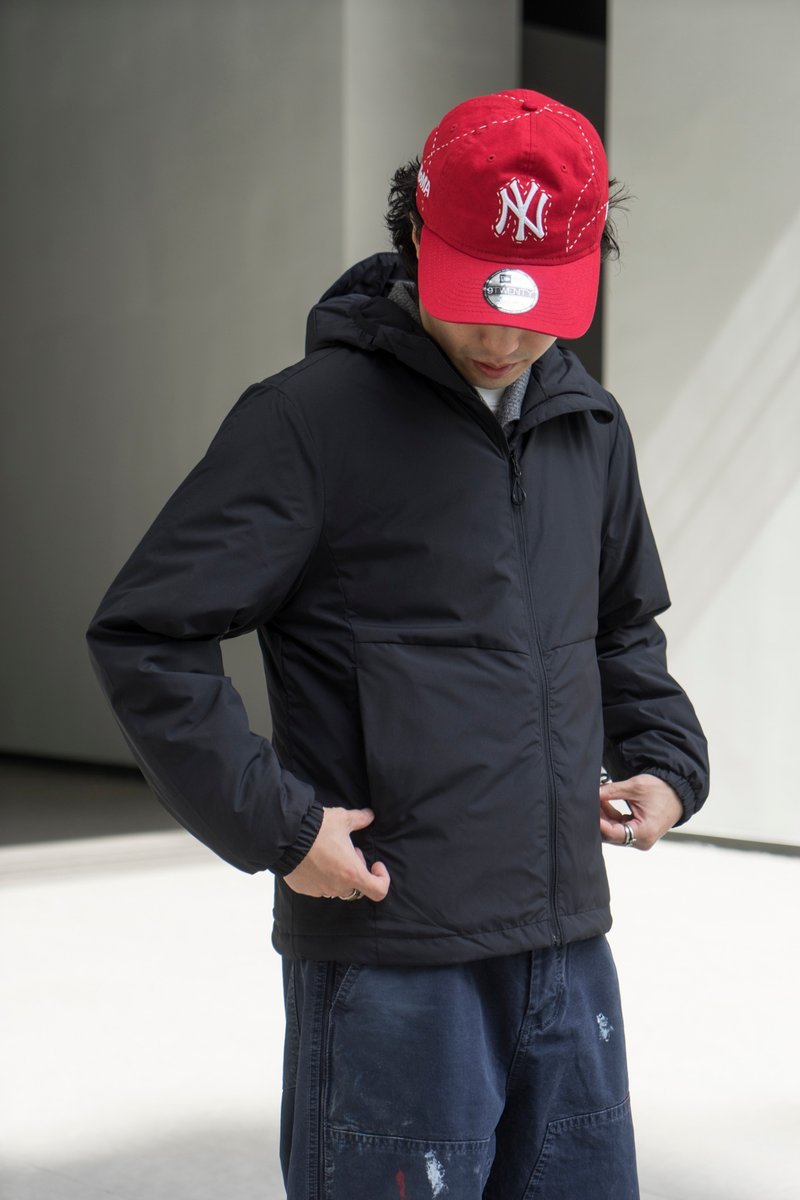 Padded Coat 冬季保暖外套 戶外風防潑水純色棉服黑色百搭基本款 - 男夾克/外套 - 棉．麻 黑色