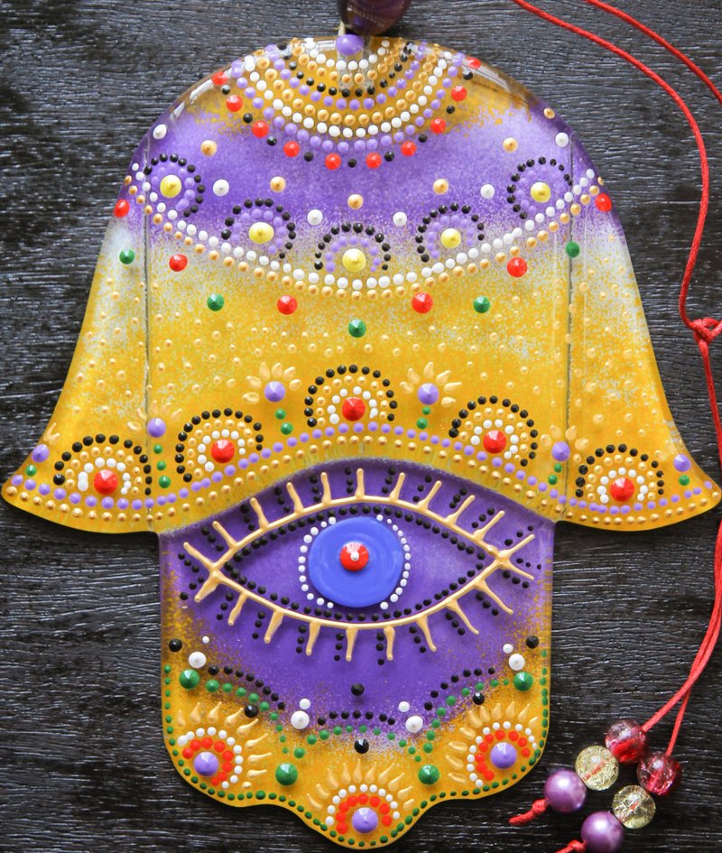 Hamsa Hand Glass Wall Panel Personalized Protection Symbol, Painted Art Hanging - 壁貼/牆壁裝飾 - 玻璃 紫色