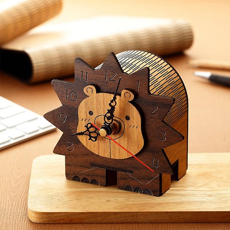 【教師節禮物】木雕造型時鐘-小獅子 - 時鐘/鬧鐘 - 木頭 咖啡色
