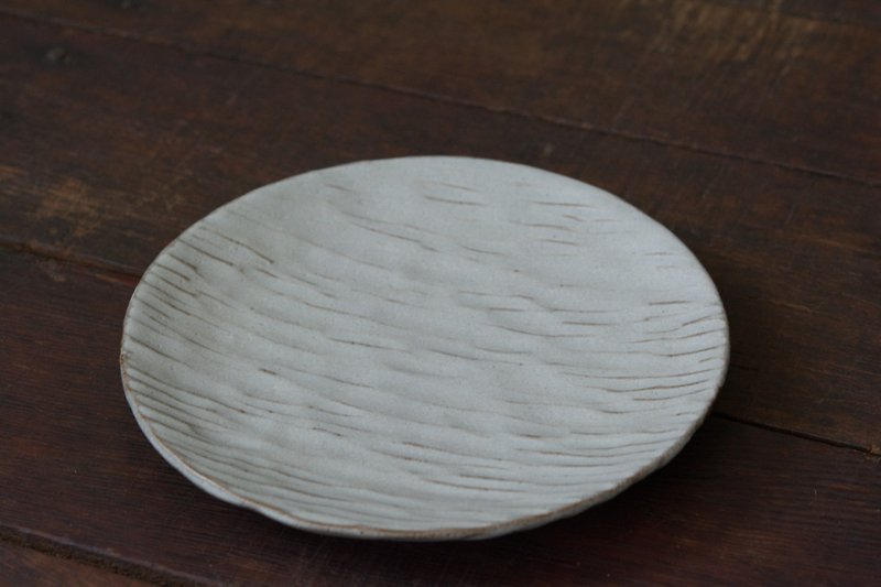鑿木紋圓盤 | 清水 - 盤子/餐盤 - 陶 灰色