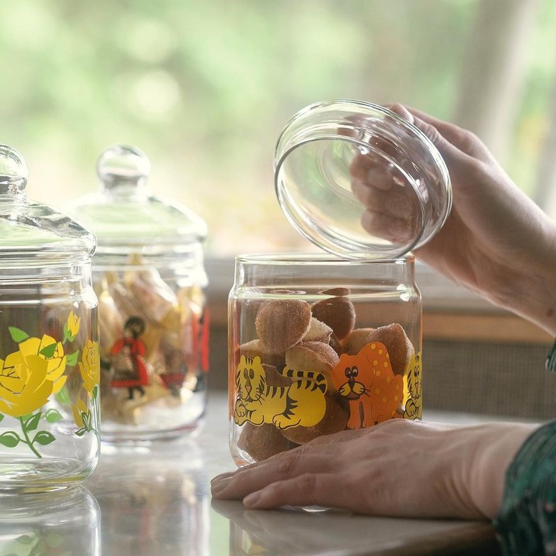 [First choice for gifts] Japan ADERIA Showa Retro Tiger Glass Jar 360ml / 680ml - Cookware - Glass Yellow