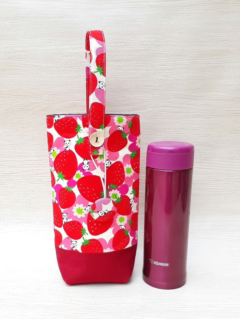 【水壺提袋】草莓熊貓-日韓布料 - 杯袋/飲料提袋 - 棉．麻 紅色