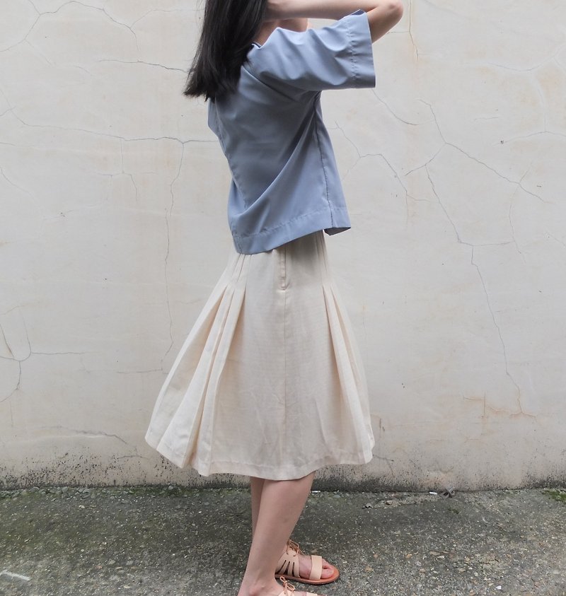 日本古著商品淺米黃摺紋膝下裙 - 裙子/長裙 - 其他人造纖維 