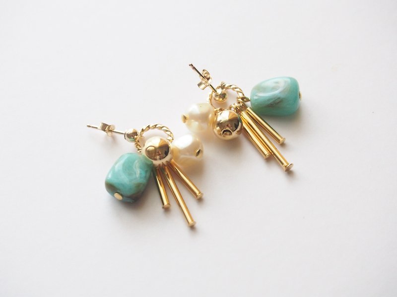 [14kgf] Gold Bar & acrylic earrings (turquoise) - ต่างหู - อะคริลิค สีเขียว