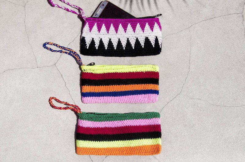 Mobile phone bag crocheted mobile phone bag, mobile phone case, earphone bag, leisure card case, travel bag, coin purse-South America - Phone Cases - Wool Multicolor