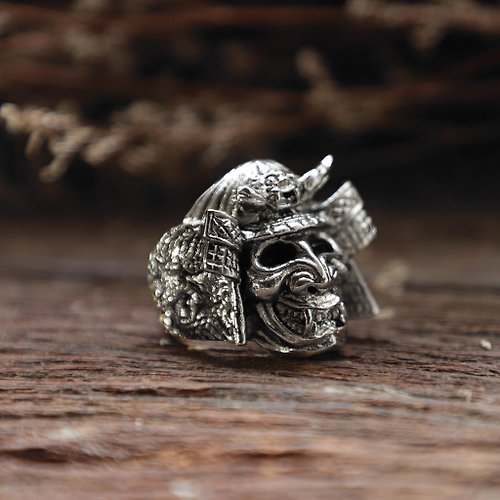 jacksclub 纯银制成的Samurai Hannya面具骷髅戒指男用925日本