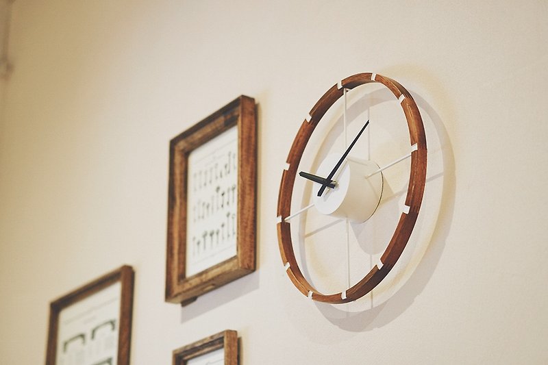 Shandrum- 和風木輪造型掛鐘(白) - 時鐘/鬧鐘 - 木頭 白色