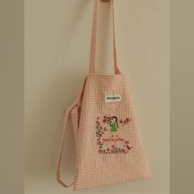 ハンドメイド 刺繍 ハ― ブガ― デンのト― トバック ガーデンシリーズ｜ブルーチェック刺繍ハンドメイドトートバッグ