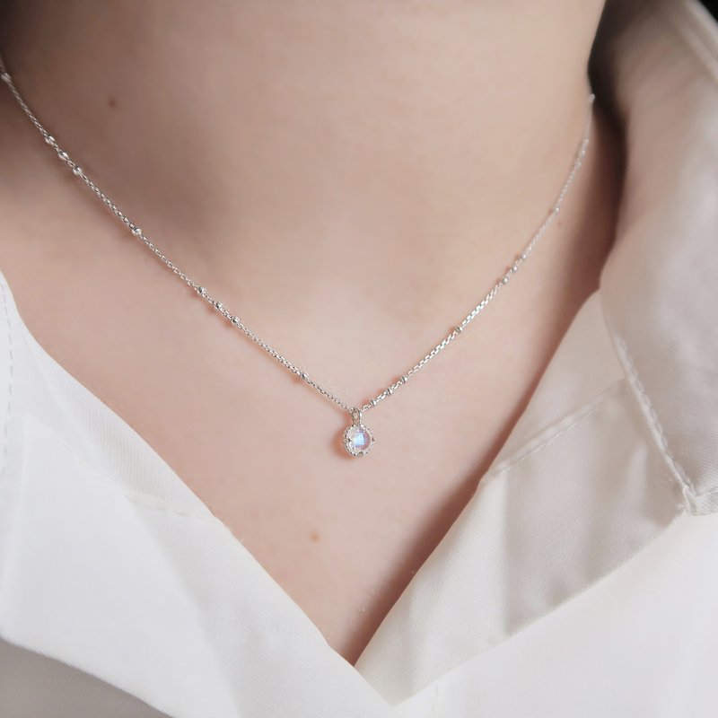 925 sterling silver moonstone round diamond face dot chain bevel chain necklace long chain clavicle chain - สร้อยคอ - เงินแท้ ขาว