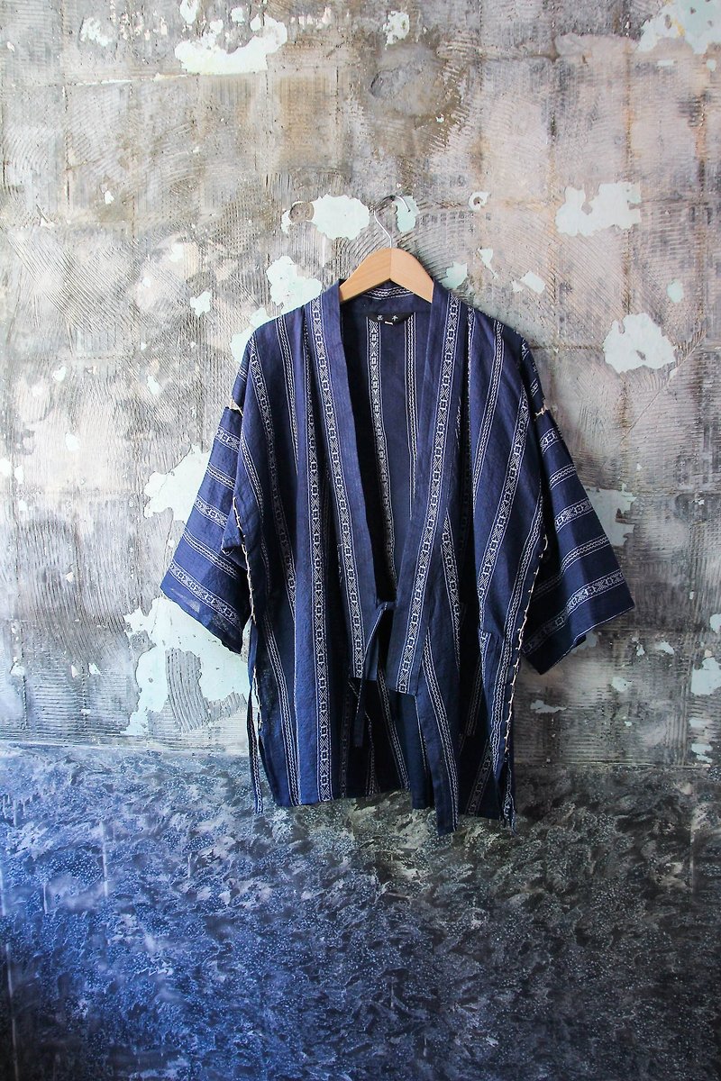 Vintage Blue Straight Totem Japanese Ancient Light and Flat - เสื้อแจ็คเก็ต - ผ้าฝ้าย/ผ้าลินิน 