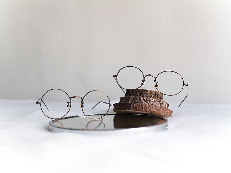 河水山-神奈川苦しめられたグラデーション茶茶流線型彫刻鏡楕円形フレームメガネ/メガネ - 眼鏡・フレーム - 金属 ブラウン