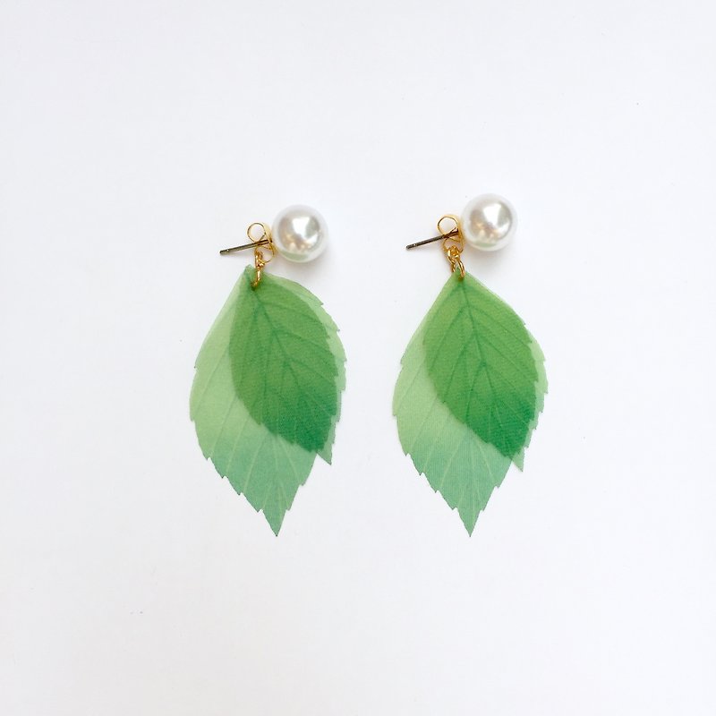 耳針 耳夾——綠野仙蹤 真絲綠色樹葉子耳環植物耳環—珍珠耳針 - 耳環/耳夾 - 絲．絹 綠色