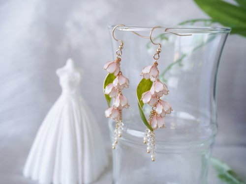 ピンク系 フラワー レジン ピアス ハンドメイド イヤリング変更可