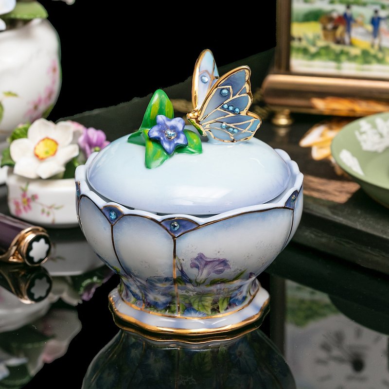 American Bradford flower language butterfly dance 2012 limited edition ceramic music bell music box birthday gift - Items for Display - Porcelain 