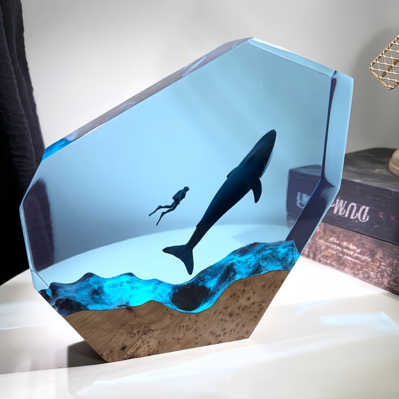 Solo Explorer 單獨潛水員探險海洋裝飾夜燈擺件 - 燈具/燈飾 - 樹脂 