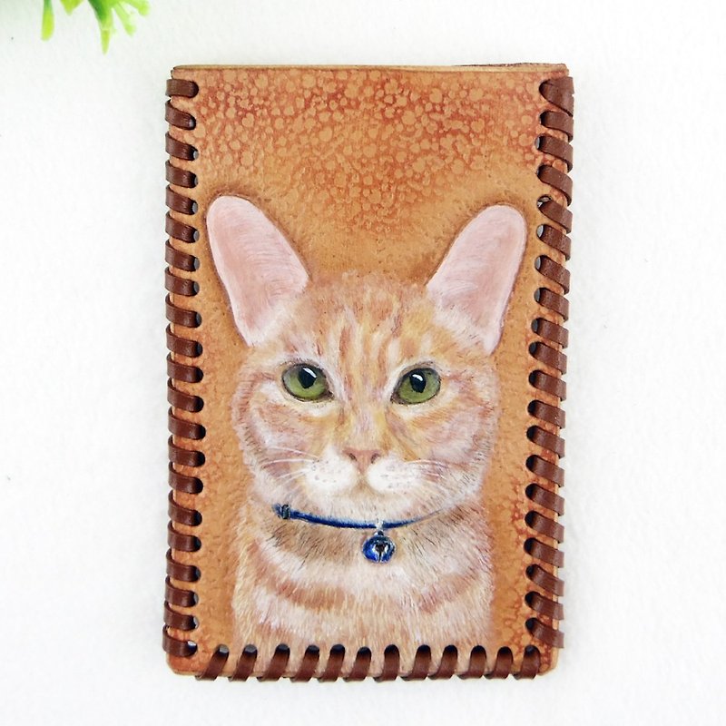 Healing cat / dog haired vegetable tanned leather hand-carved travel card sets / purse / identification card sets (custom pet dog cat rabbit fur child) - ปลอกคอ - หนังแท้ สีนำ้ตาล