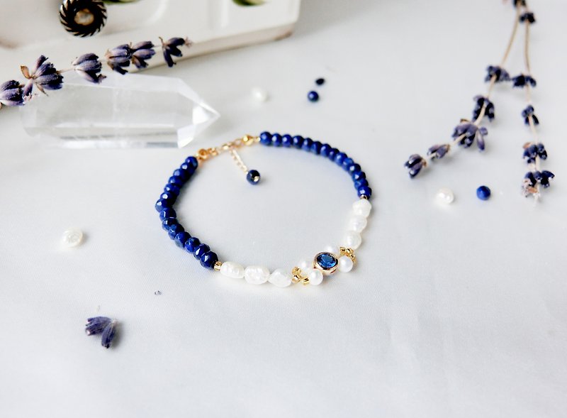 【Feast in the jewelry box】 Lapis lazuli models - สร้อยข้อมือ - เครื่องเพชรพลอย สีน้ำเงิน