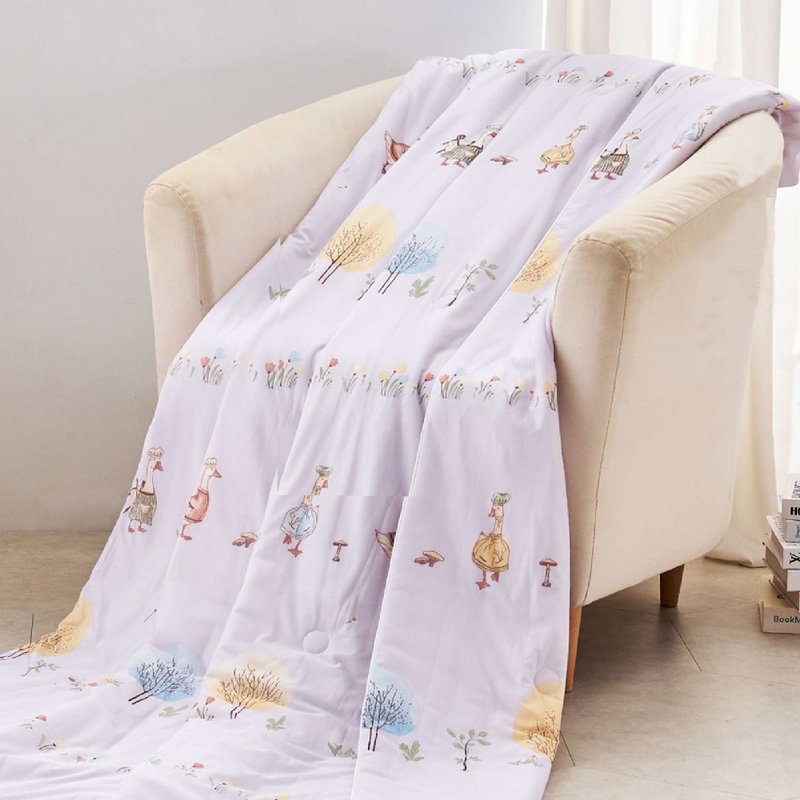 [ELVIS] Korean style beauty zero degree ice gauze quilt 150x200cm-Cute Duck Paradise - Bedding - Other Materials 