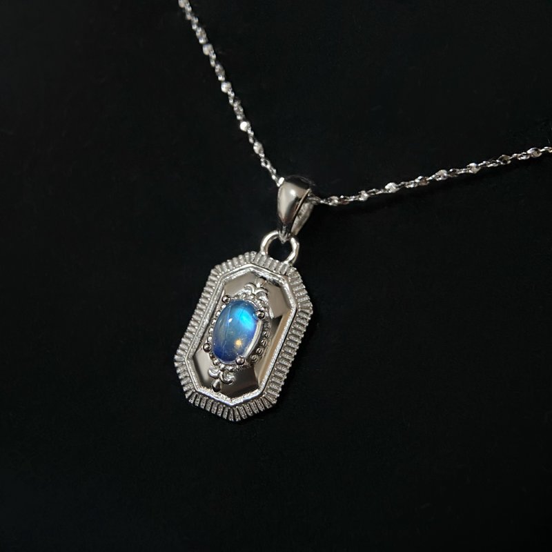 15% off 2 pieces | Indian Moon Stone Sterling Silver Necklace (Strong Blue Light) - Necklaces - Sterling Silver 