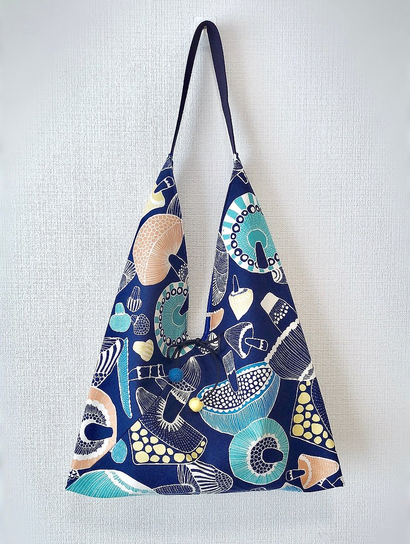 Japanese-style skull-shaped side backpack / large size / blue mushroom / blue big round - Messenger Bags & Sling Bags - Cotton & Hemp Blue