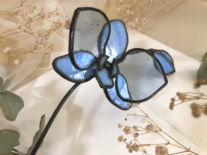 Blue Orchid - Items for Display - Glass Blue