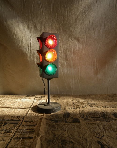 ☆ 海外製 ヴィンテージ 信号機 オブジェ 照明 ライト 店舗什器 Amazon