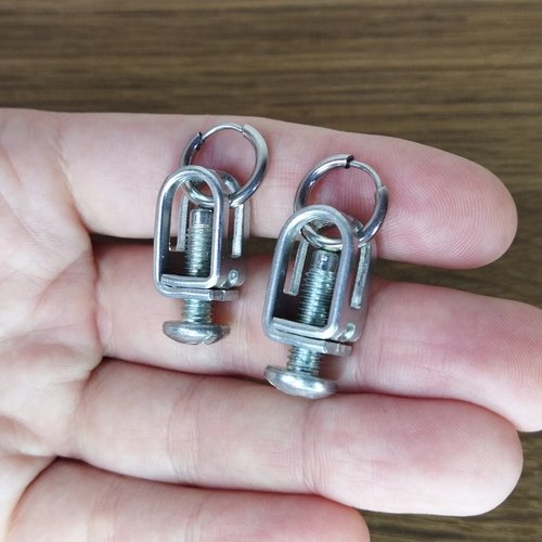 Cyberpunk Jewelry Boutique Grunge 耳環男士。 賽博朋克耳環。 男士極客耳環。