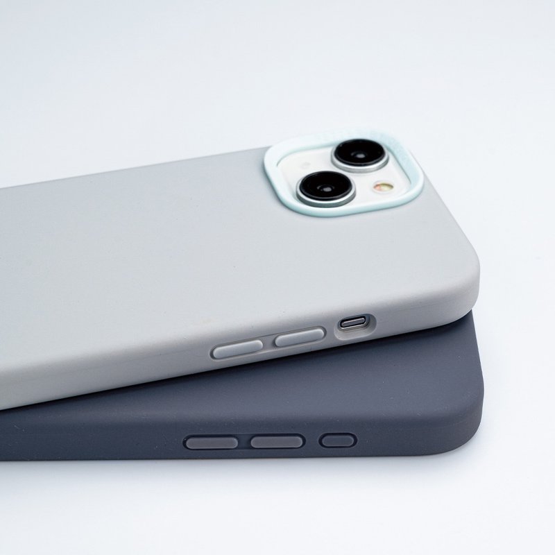 iPhone 15 系列 LinoHue液態矽膠雙色鏡頭防摔手機殼 -淺灰 - 手機殼/手機套 - 塑膠 灰色