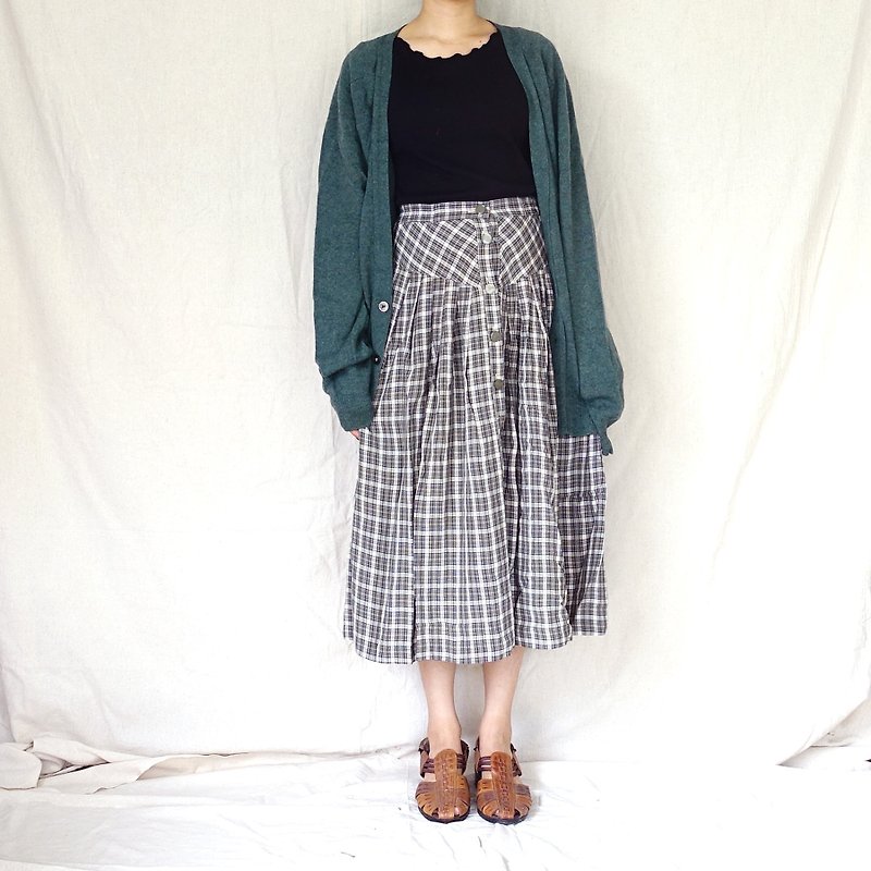 BajuTua / vintage / green white checkered discount knee skirt (flaw price reduction products) - Skirts - Polyester Green