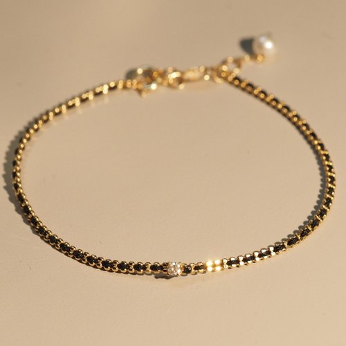 IRIZA Jewellery 18K金鑽石黑繩手鏈18K Gold Black Beam Diamond Bracelet