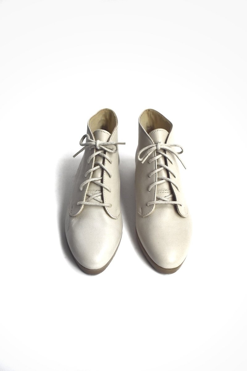 90s American White Shoes | Munro Ankle Boots US 6.5M EUR 36 - รองเท้าบูทสั้นผู้หญิง - หนังแท้ ขาว