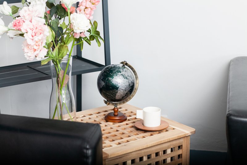 SkyGlobe 6吋網版七彩綠刻度尺木頭底座地球儀 - 擺飾/家飾品 - 塑膠 綠色