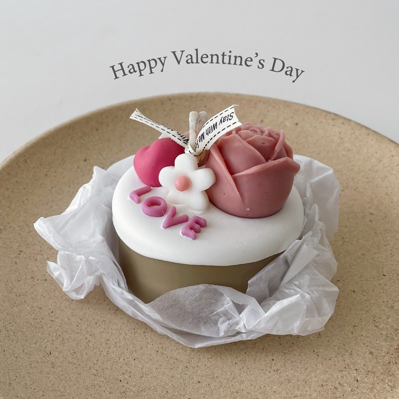 Valentine's Day! 愛心玫瑰奶油蛋糕 香氛蠟燭 情人節禮物 - 香氛蠟燭/燭台 - 蠟 粉紅色