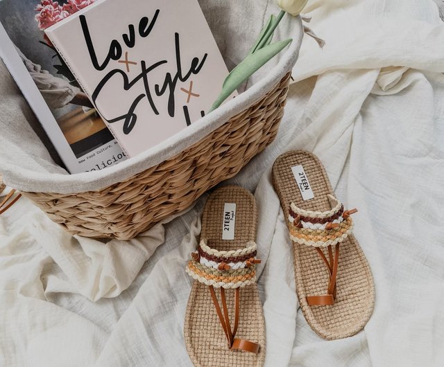 Earth tone hot sale sandals