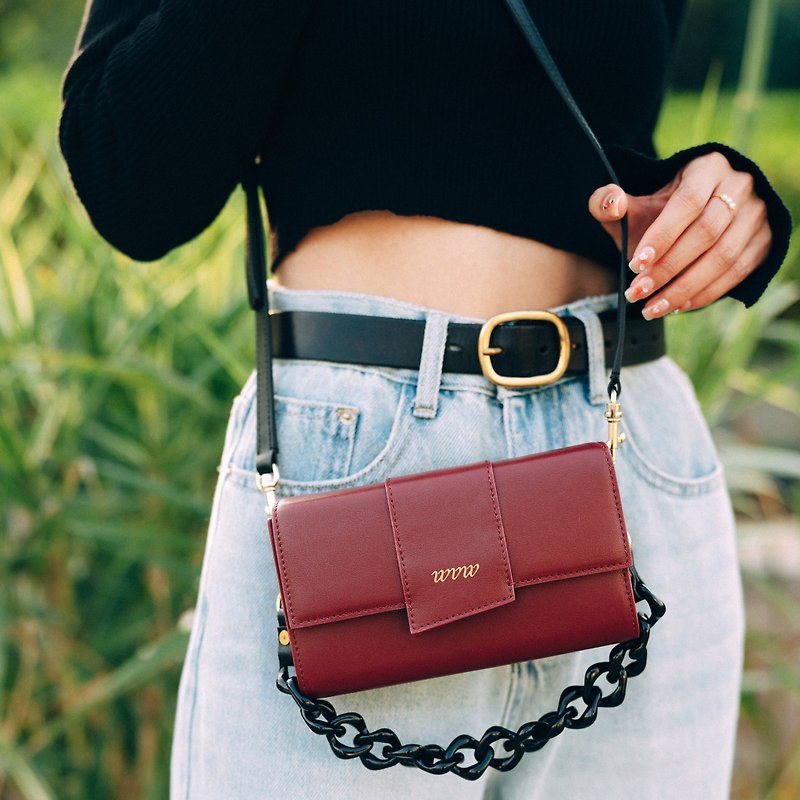 AVA genuine leather small square bag-burgundy - กระเป๋าแมสเซนเจอร์ - หนังแท้ สีแดง