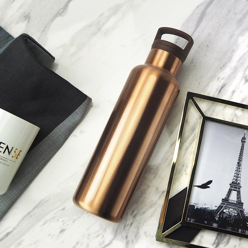 BRONZE GOLD | HYDY vacuum insulated thermal water bottle.  - Pitchers - Other Metals Gold