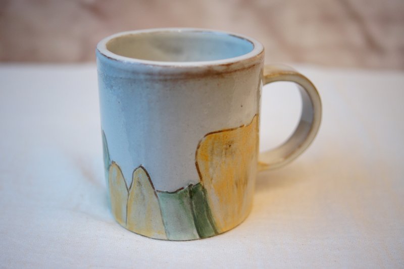 Handmade powder mug Huangshan Four Seasons 220ml coffee cup handmade pottery cup water cup - Mugs - Pottery Multicolor