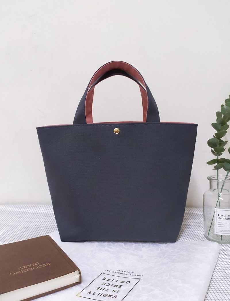 Jiajiajiu M series tote bag / canvas shoulder bag / zipper canvas bag / cloud gray / in pre-order - กระเป๋าถือ - ผ้าฝ้าย/ผ้าลินิน สีเทา