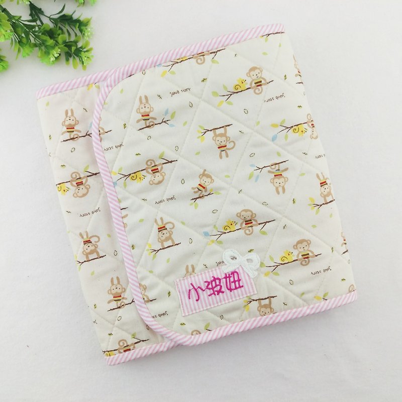 [Option] baby cloth custom hand lay anti Tipi cotton apron apron belly circumference (free embroidered name) (births gift) (X Peas cotton cloth) - ผ้ากันเปื้อน - ผ้าฝ้าย/ผ้าลินิน สึชมพู