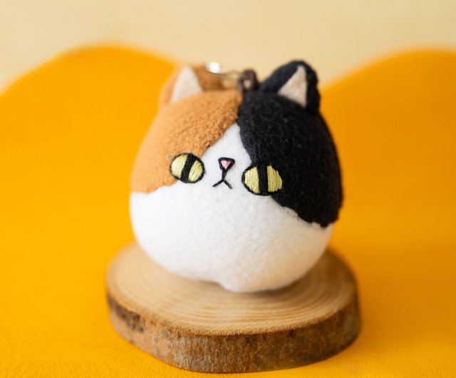 手作り三毛猫ぬいぐるみキーホルダー - ショップ Chai Mao Handmade