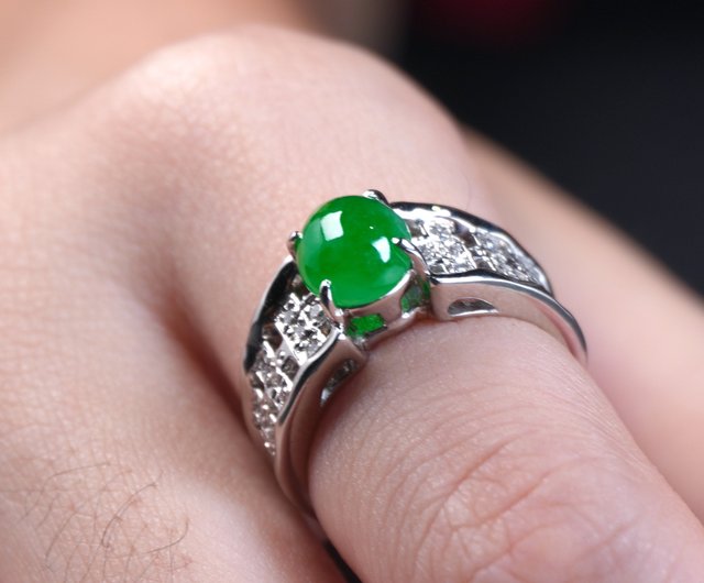 翡翠 オーバルカット ダイヤモンド pt900 リング 【公式通販】