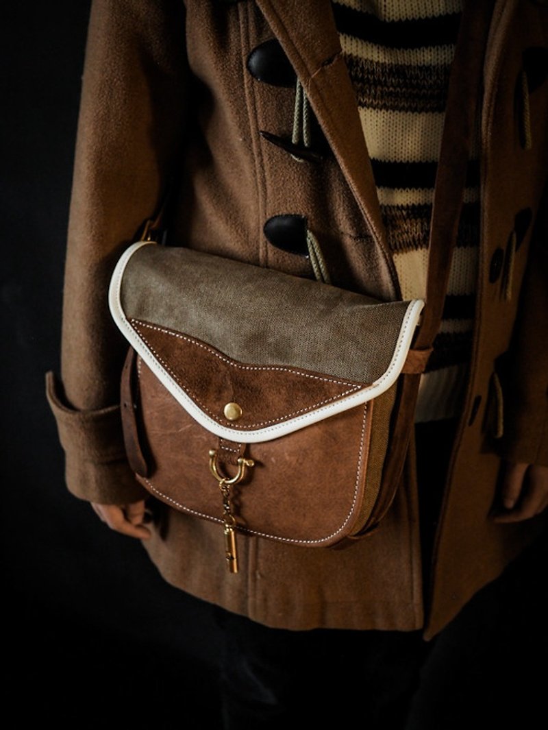 The Wayfarer's Bag - Type.2 - 旅人馬鞍包復古咖款 - 側背包/斜背包 - 真皮 咖啡色