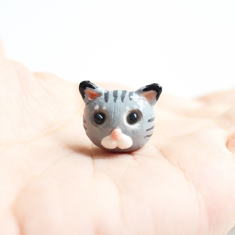 Grey Cat Earring - single earrings - Earrings & Clip-ons - Pottery Gray