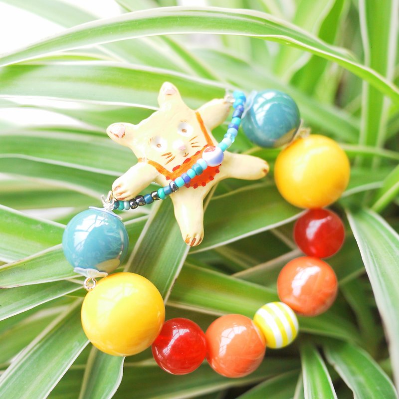 Sweety Feeling Cute Jumping Cat Clay Hand-made Beaded Bracelet Bracelet - สร้อยข้อมือ - ดินเหนียว สีแดง