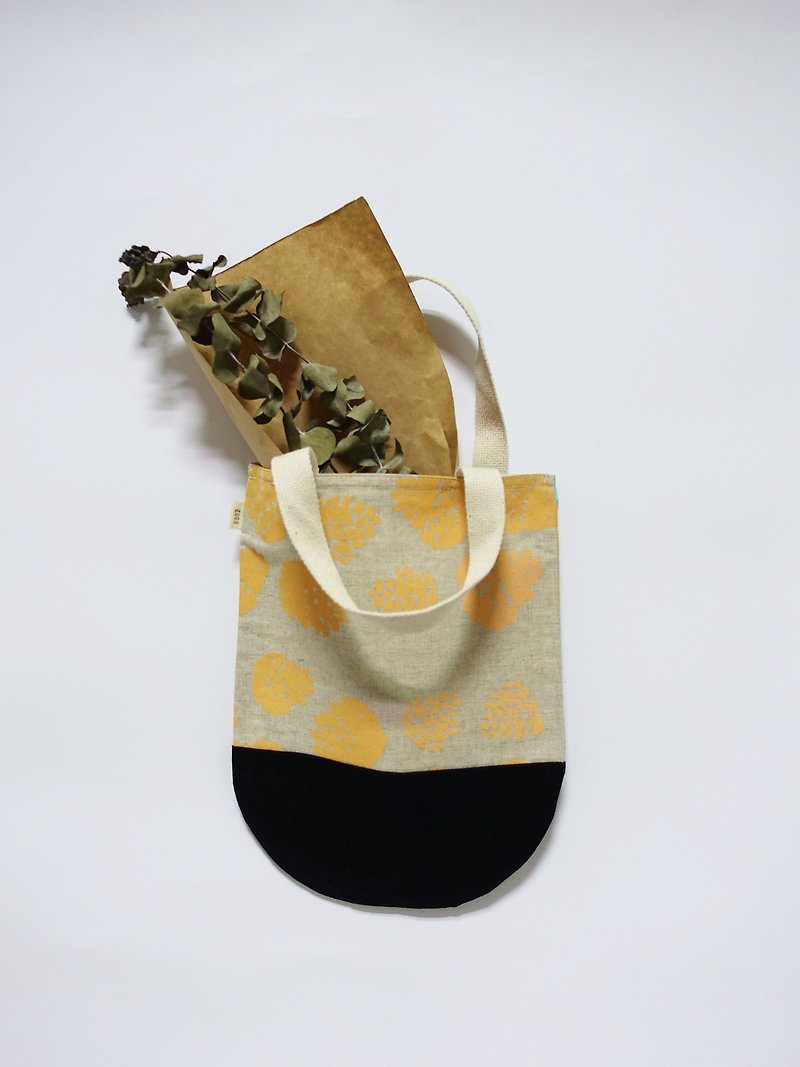 手工絹印 小物包 手提包 植物系列 松果  - 手提包/手提袋 - 棉．麻 黃色