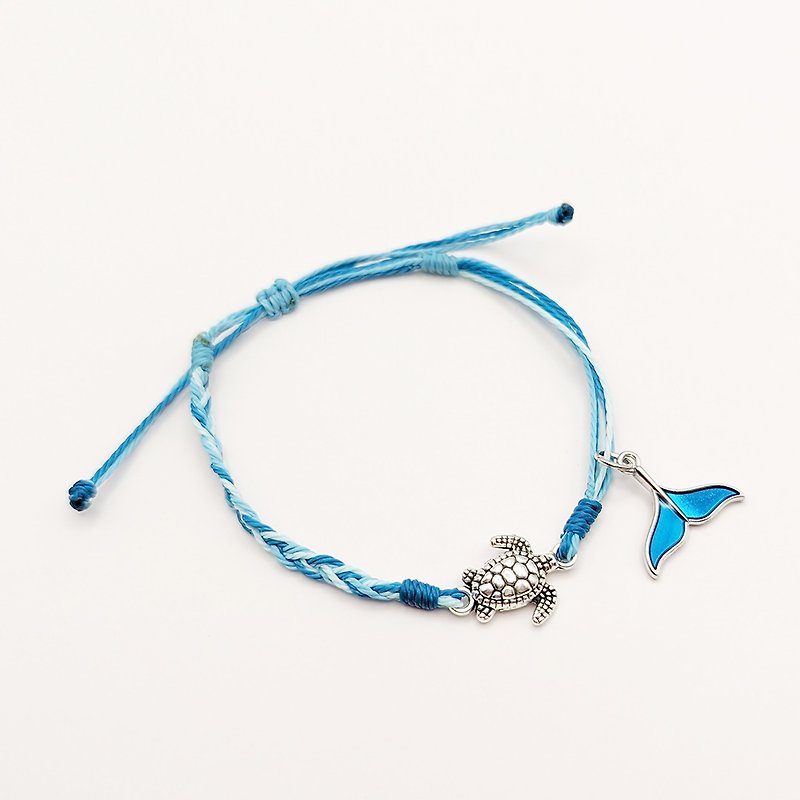 Bohemian Handwoven Bracelet Sea Turtle and Blue Whale Waterproof Surf Bracelet - สร้อยข้อมือ - เส้นใยสังเคราะห์ 